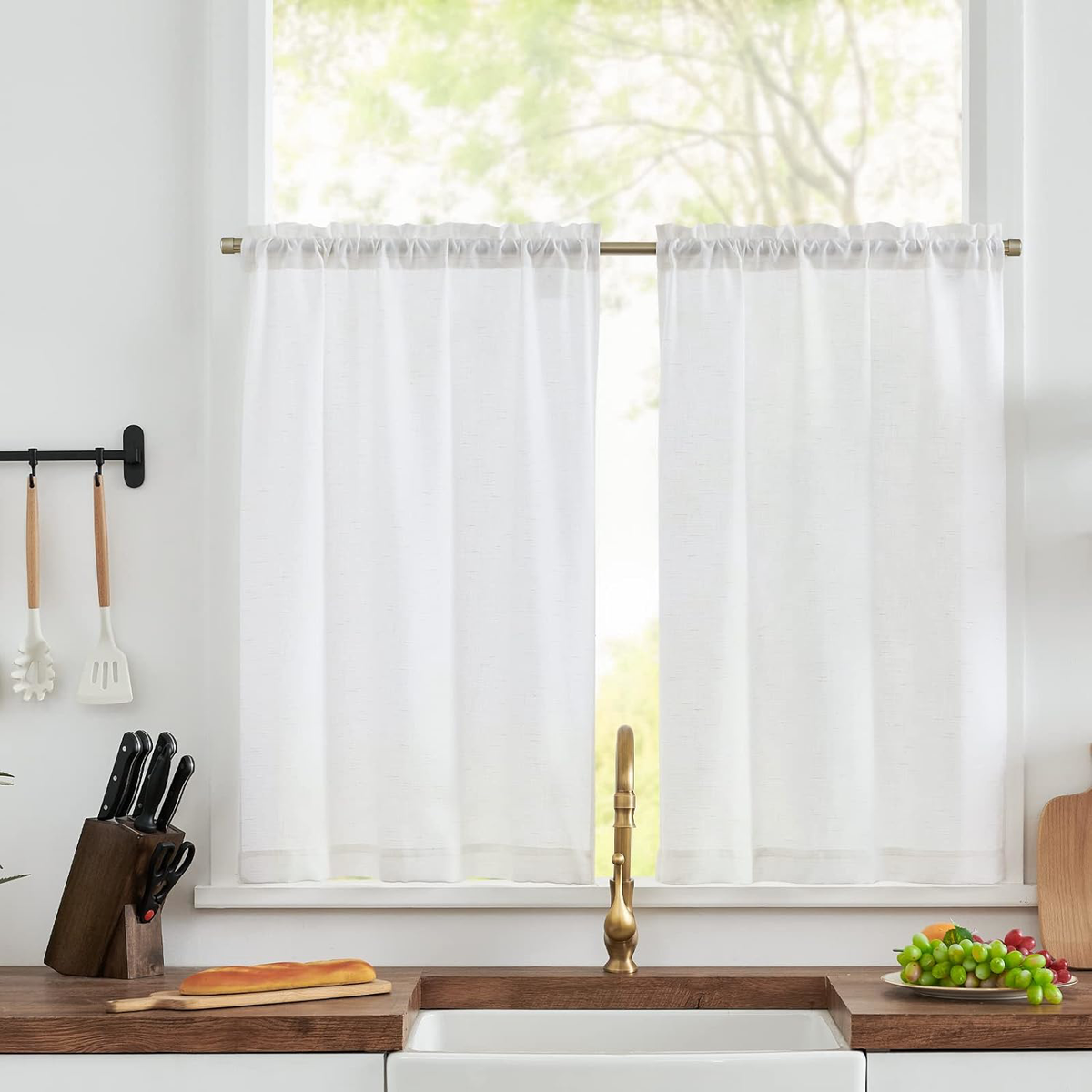 Curtains for Small Windows